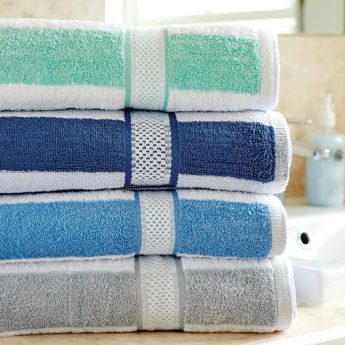 Mitre Comfort Splash Towel - Image 5