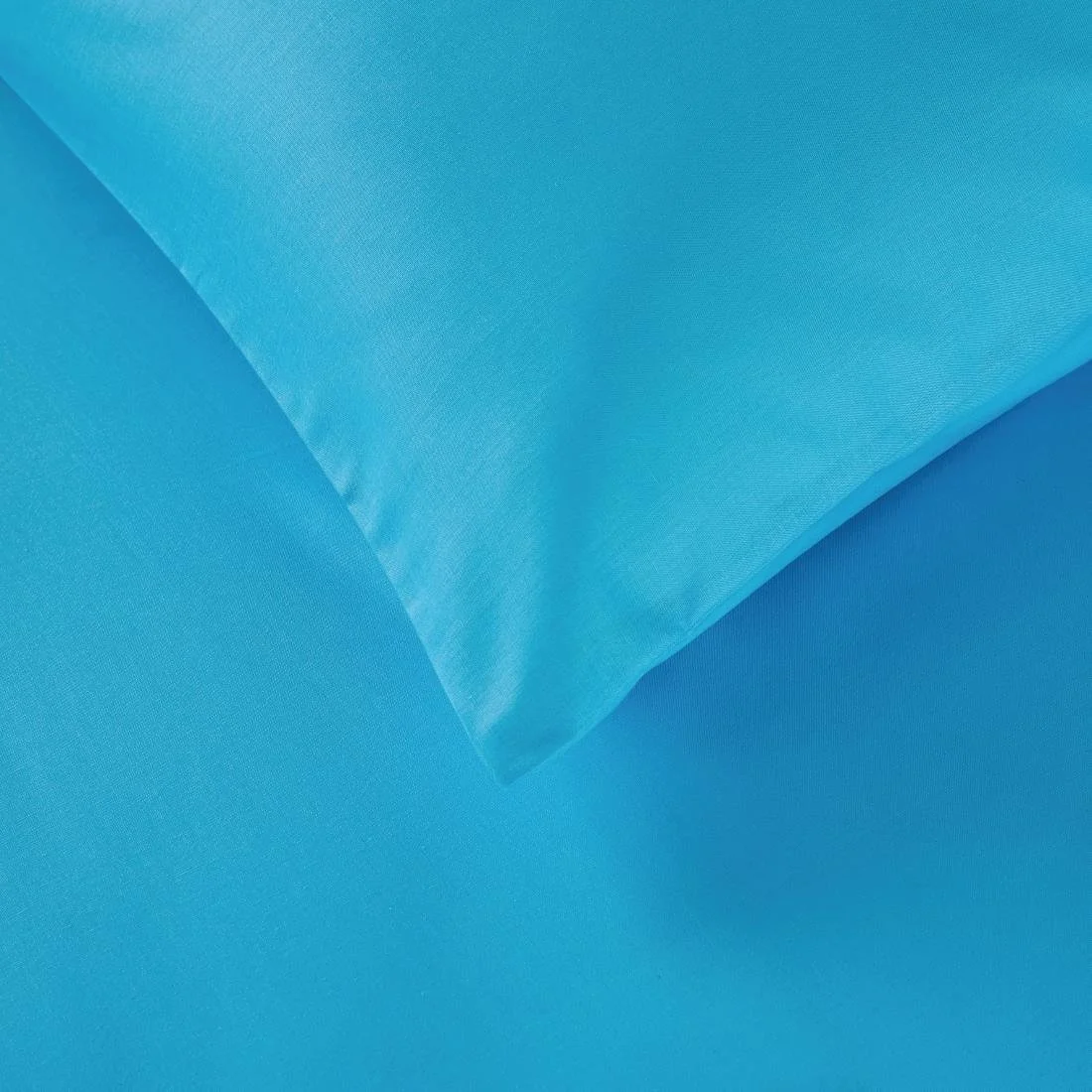 Mitre Essentials Spectrum Housewife Pillowcase Turquoise (2 Pack) - Image 2