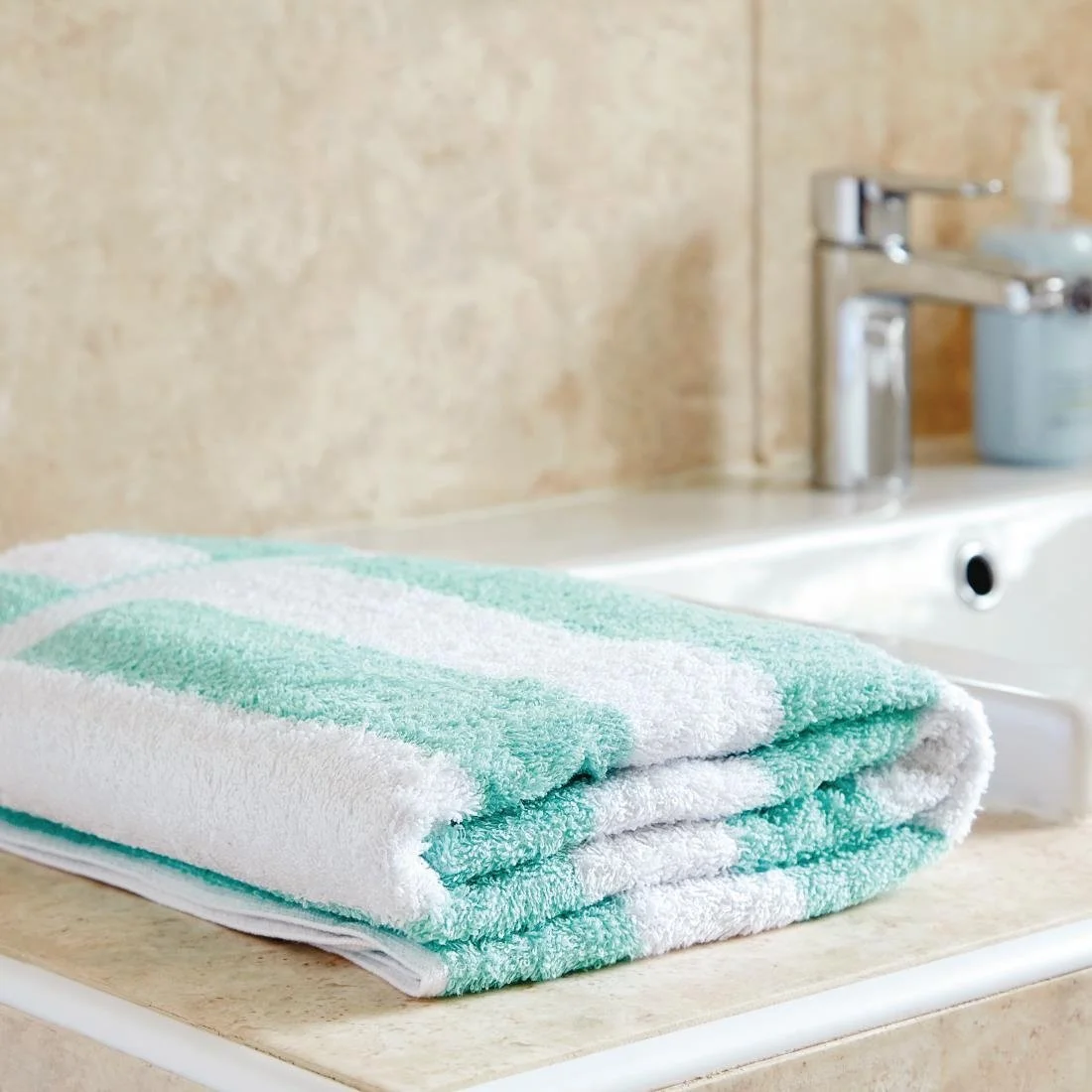 Mitre Comfort Splash Towels Mint - Image 1