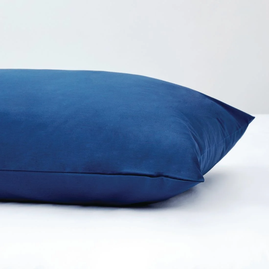 Mitre Essentials Temir Housewife Pillowcase Navy (2 Pack) - Image 5