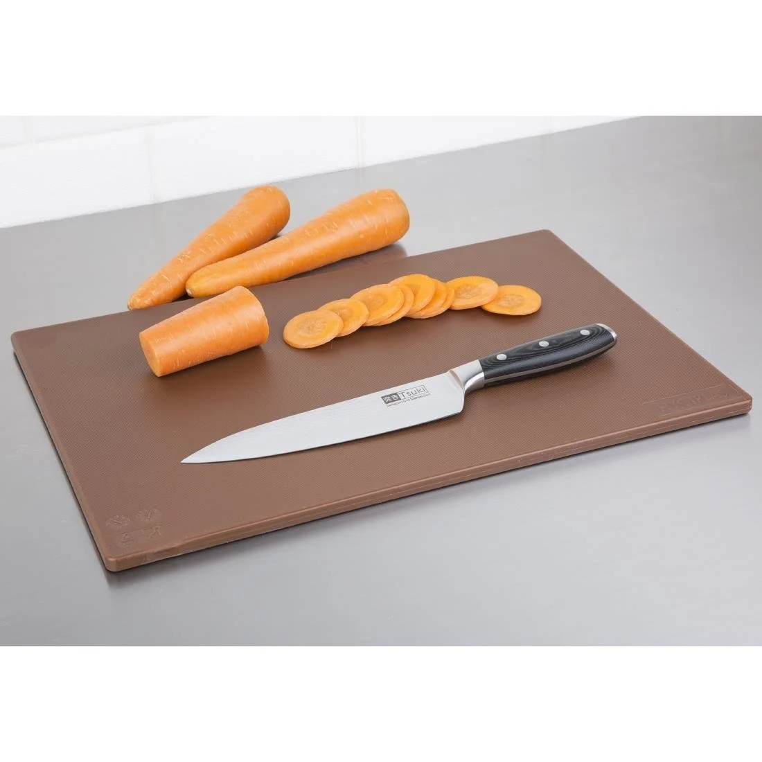 Hygiplas Low Density Antibacterial Chopping Board Brown 450x300x10mm - Image 3