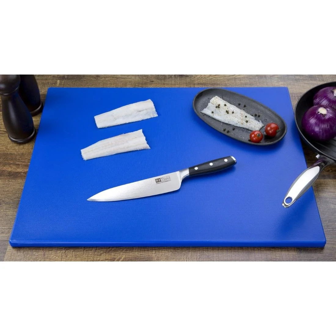 Hygiplas Extra Thick Low Density Blue Chopping Board - Image 5