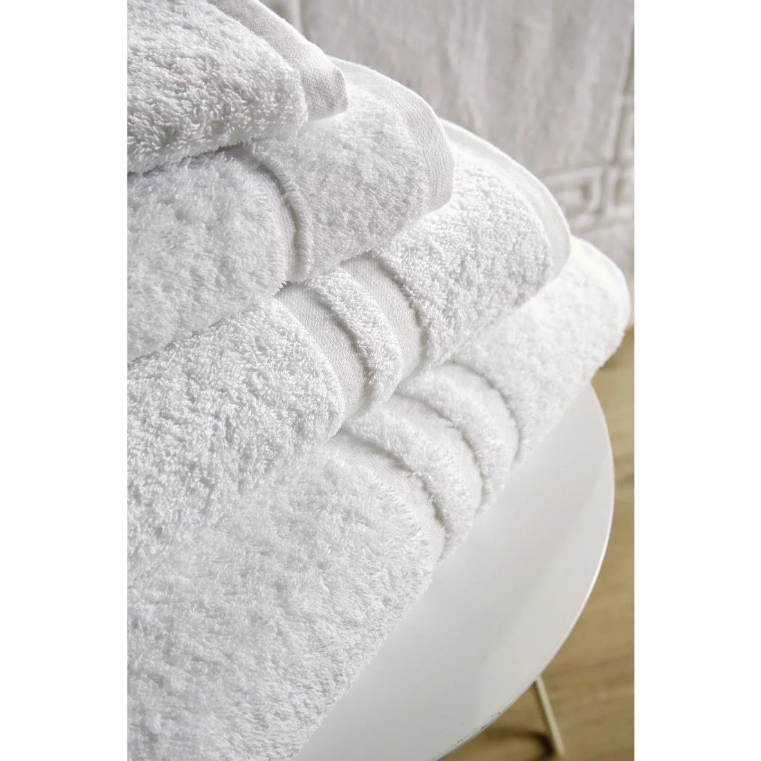 Eco Towel - White Bath Sheet - Image 4