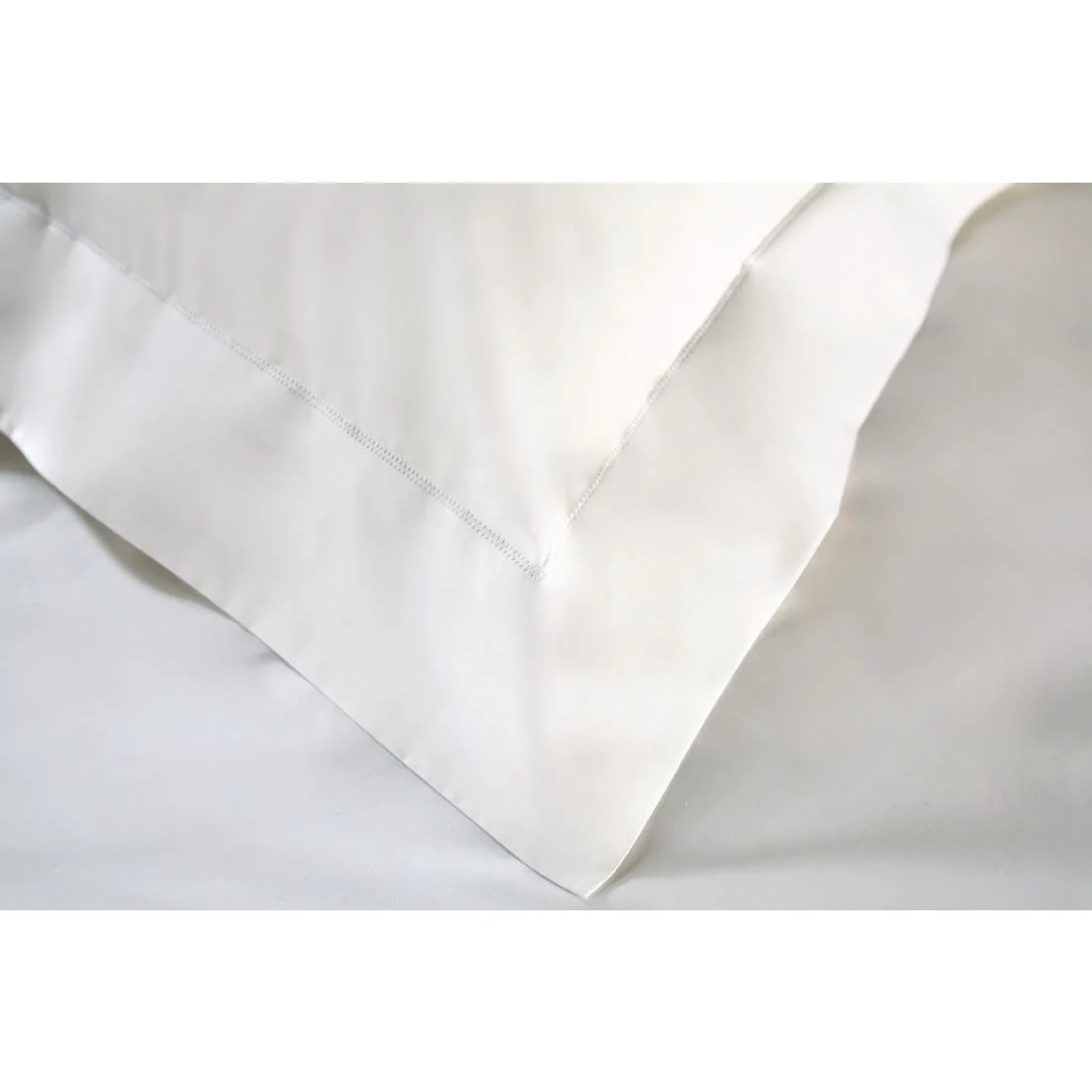 Mitre Eco Pillowcase White - Image 5