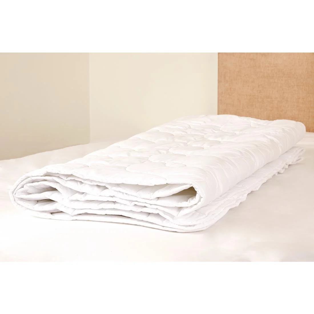 Comfort Summer Duvet 100gsm - Image 2