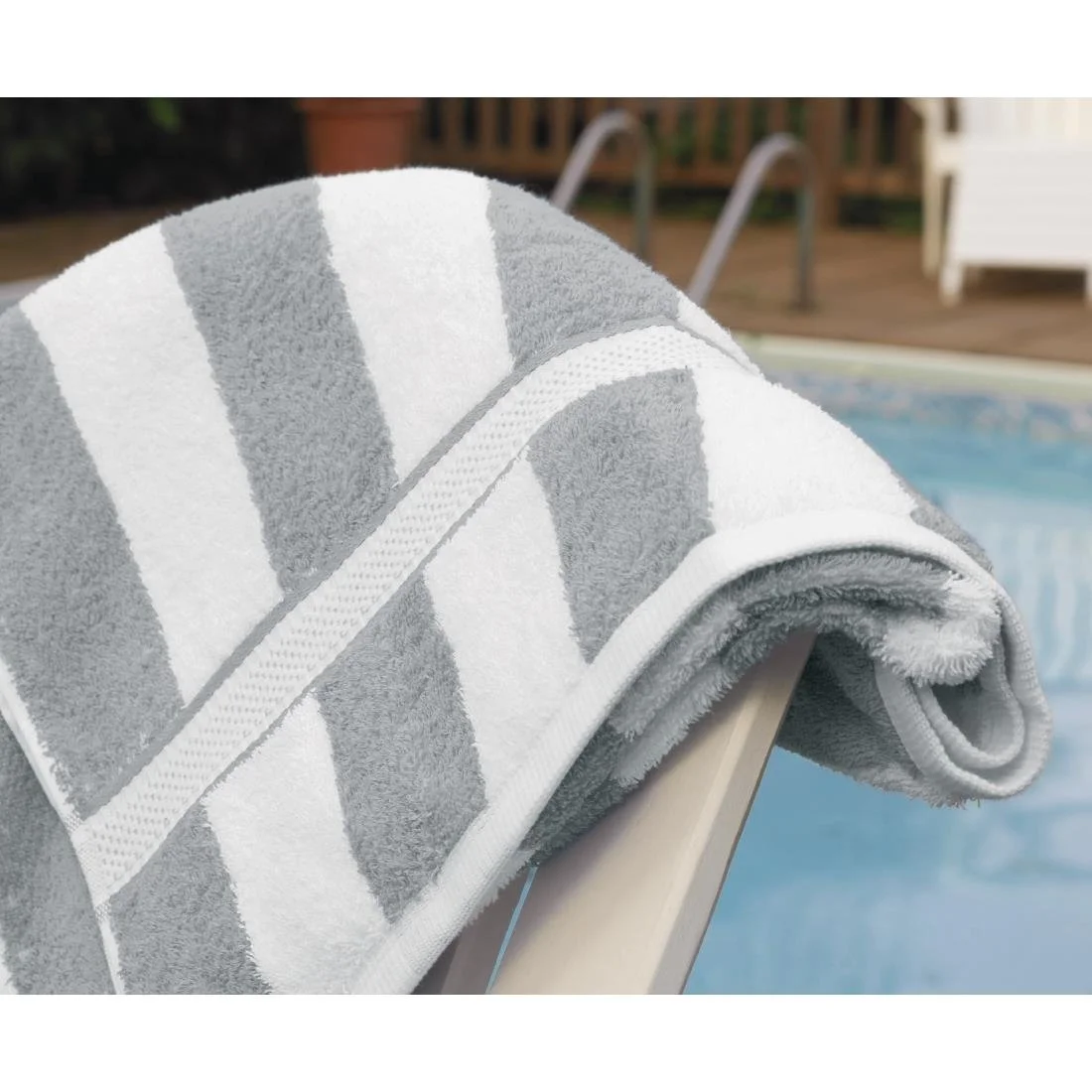 Mitre Comfort Splash Towel Grey - Image 4