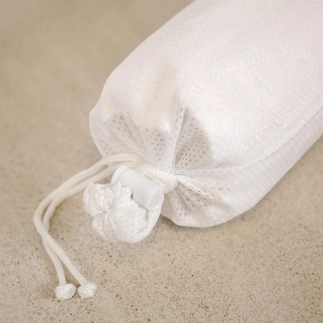 Mitre Essentials Bath Mat Storage Bag - Image 1