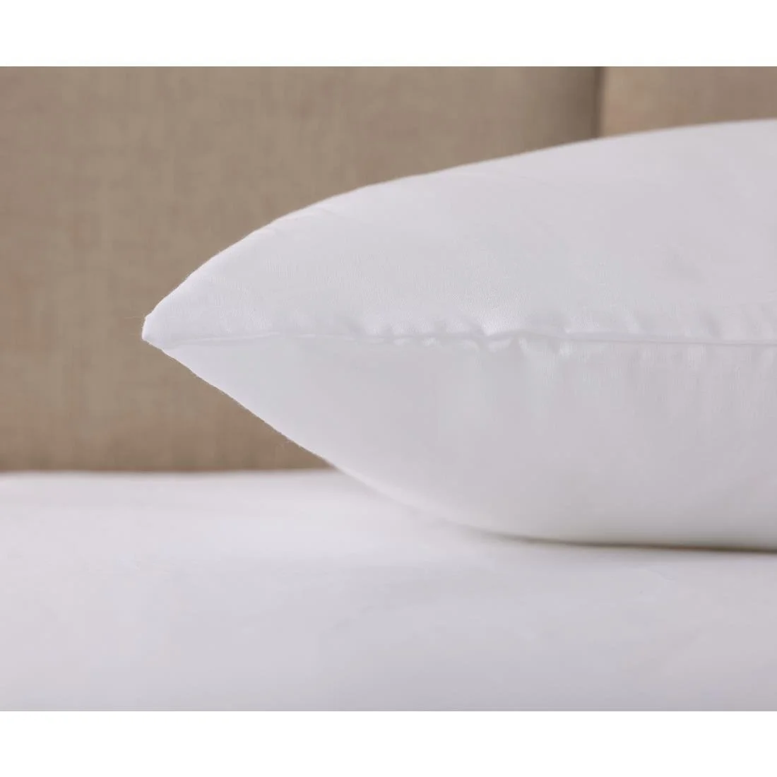 Mitre Essentials Hollo Pillow - Image 15