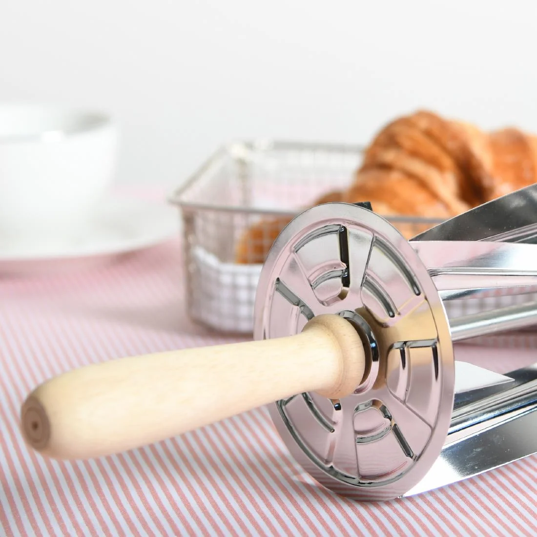 Gobel Stainless Steel Croissant Roller Cutter with Wooden Handle 510x95x95mm - Image 3
