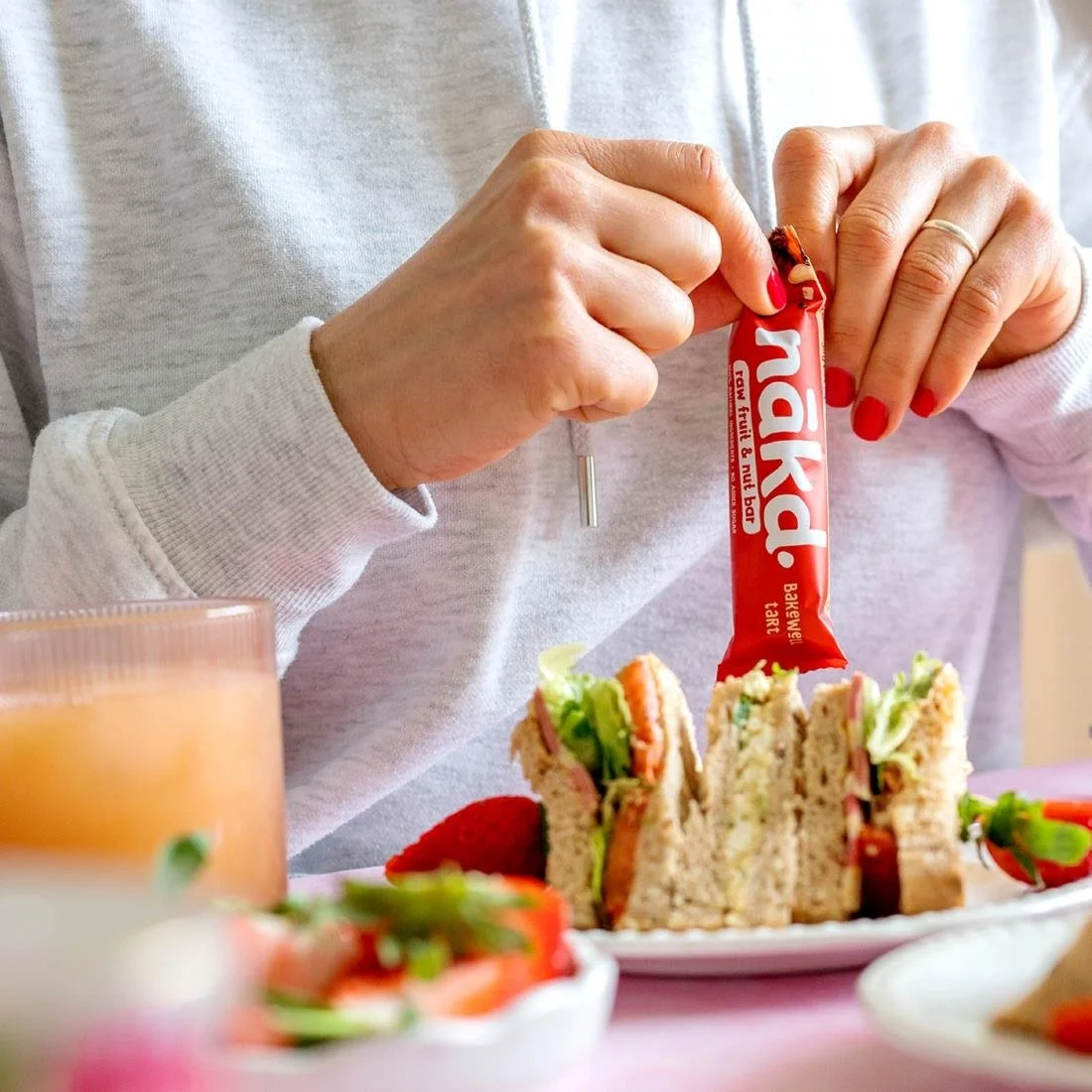 Nakd Bar Bakewell Tart 35g (18 Pack) - Image 2