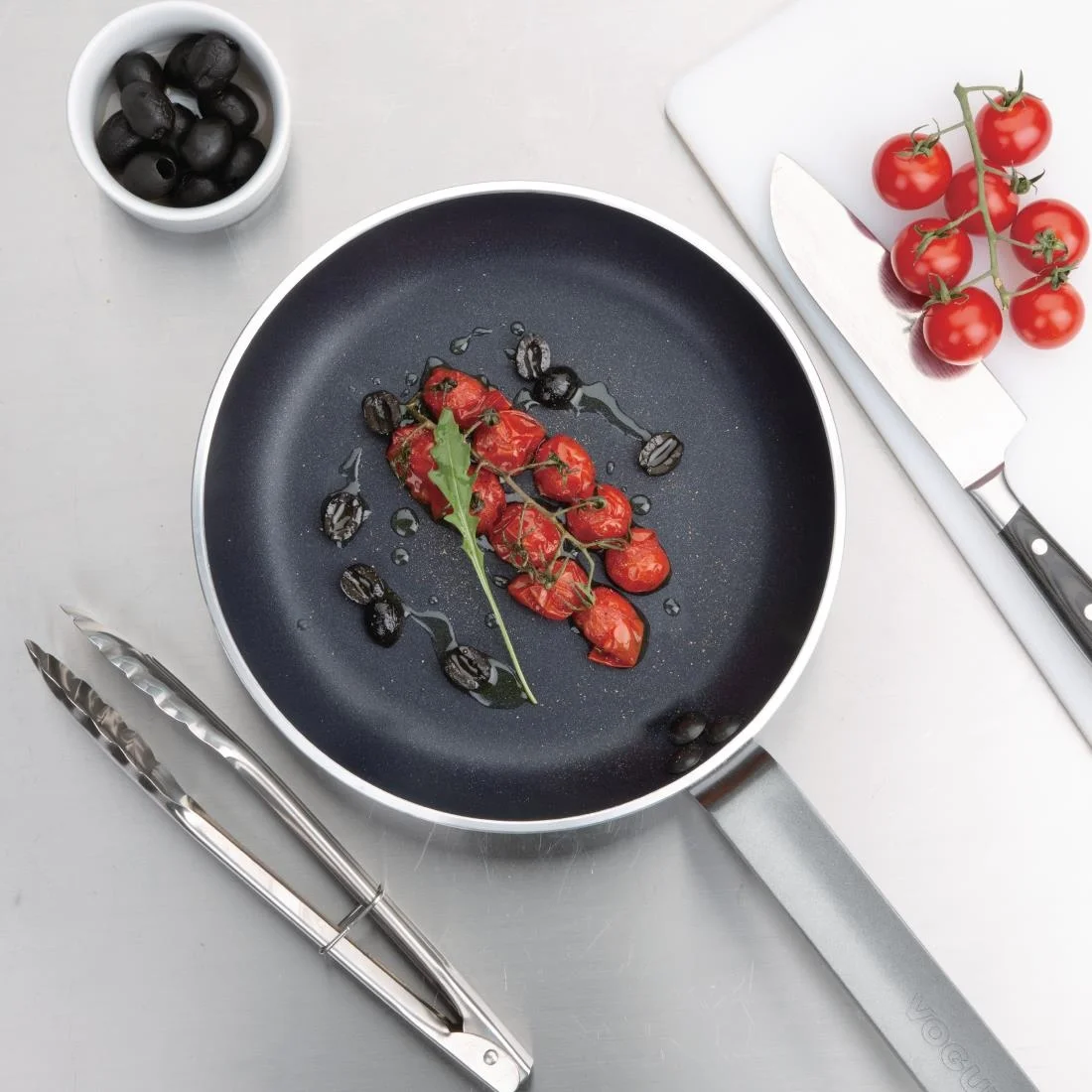 Vogue Non Stick Teflon Aluminium Frying Pan 240mm - HT978 - Image 6
