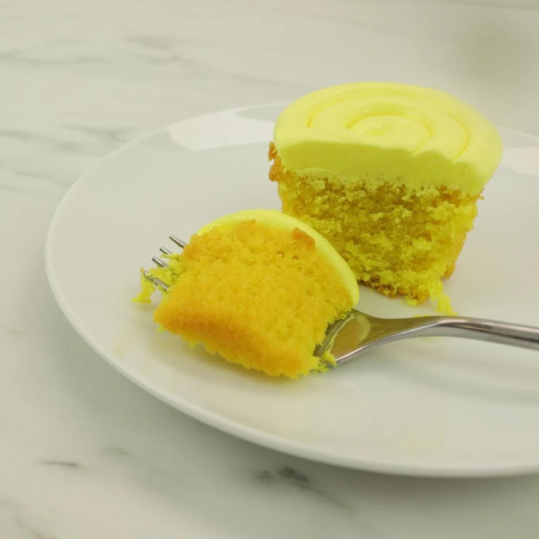 PME 100% Natural Food Colour - Lemon Yellow 25g - Image 15