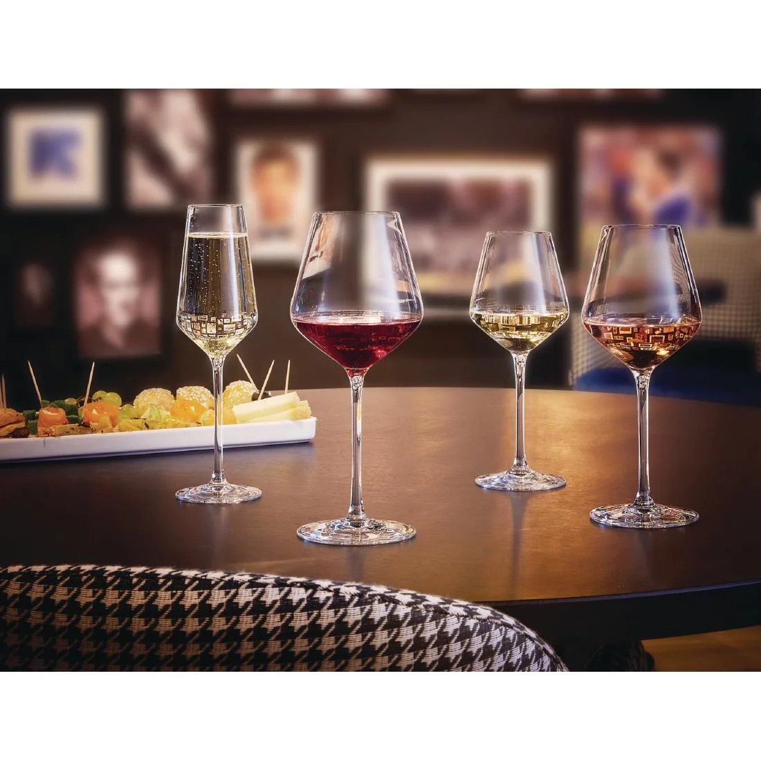 Arcoroc Distinction Wine Glasses 380ml (24 pack) - Image 4