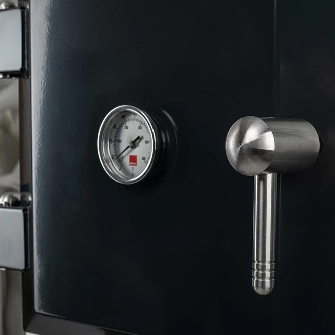 Bertha Professional Inflorescence Charcoal Oven BER-16011 Blackberry - Image 4