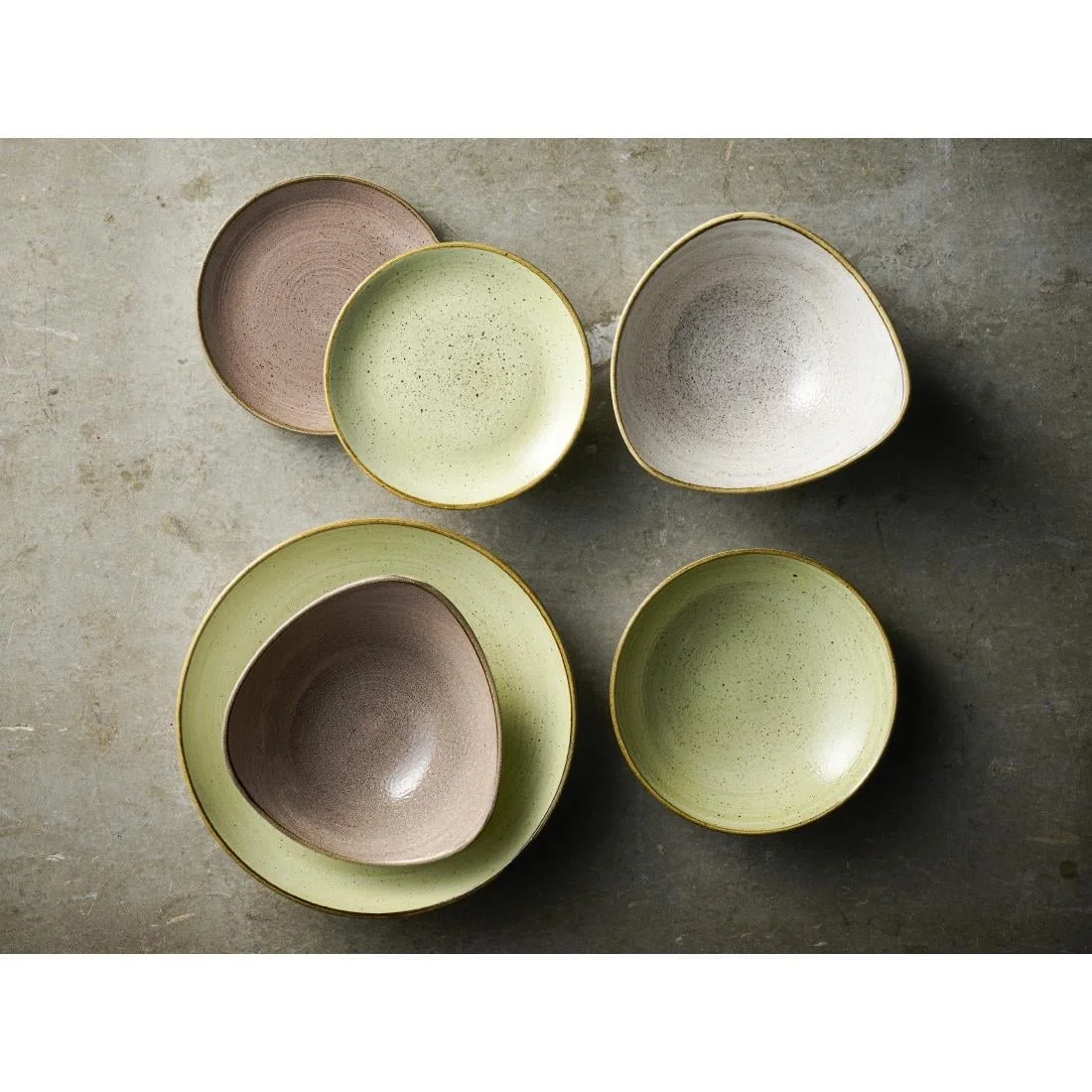Churchill Stonecast Raw Green Coupe Bowls 184mm (12 Pack) - Image 3