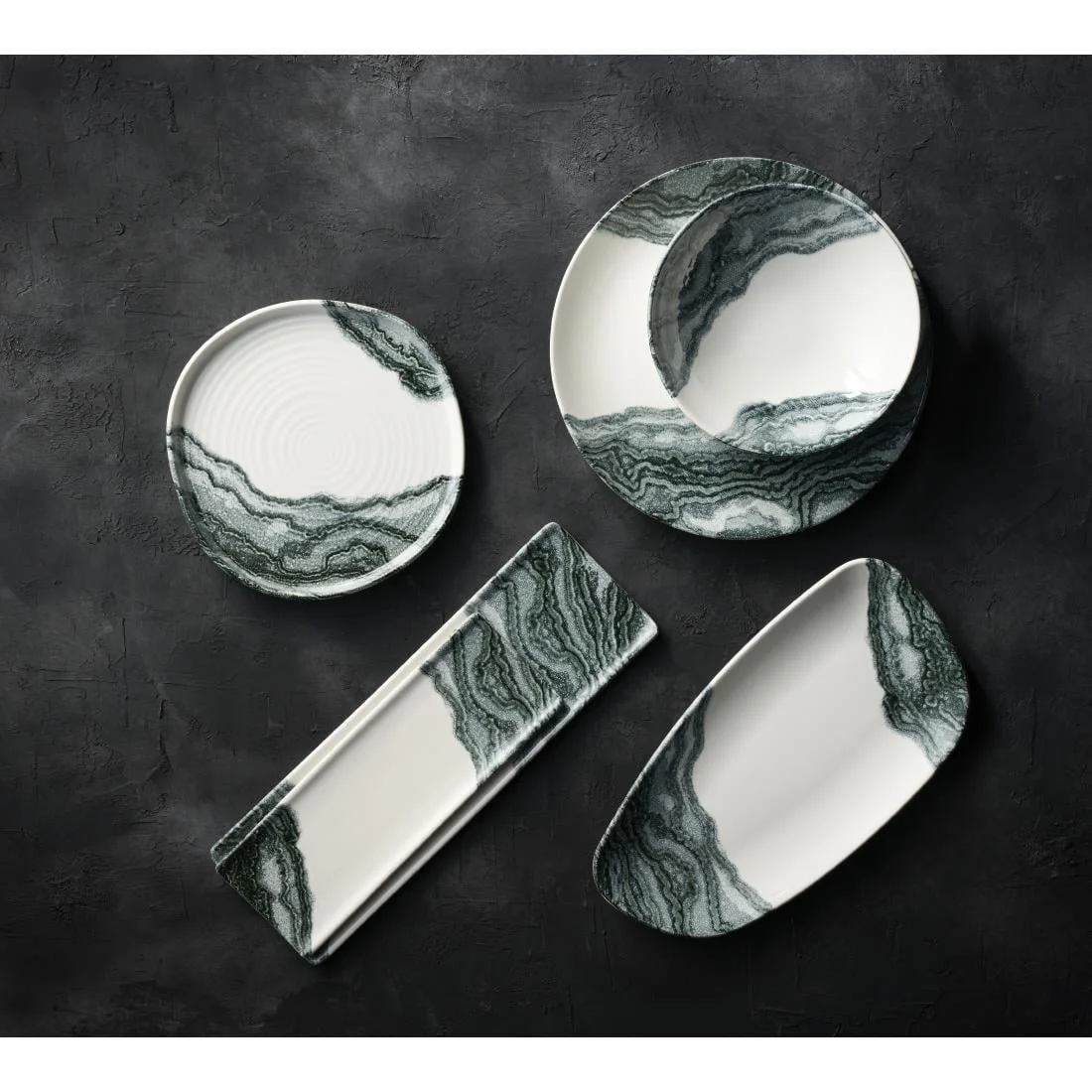 Churchill Tide Black Chefs Geo Plates 280 x 153mm (12 Pack) - Image 2