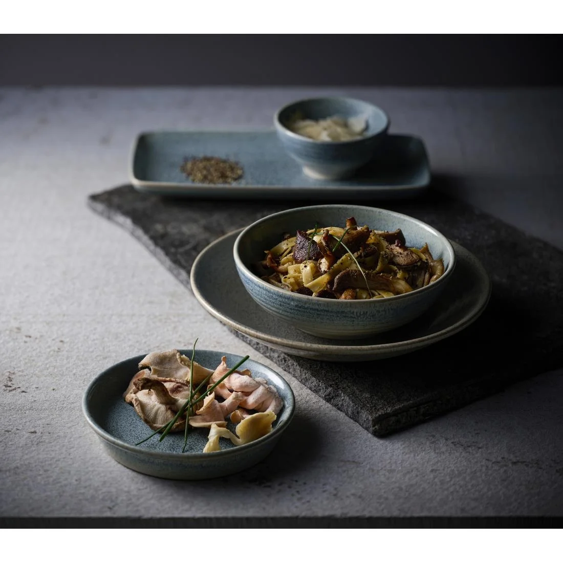 Dudson Evo Azure Coupe Plates Blue 203mm (6 Pack) - Image 2