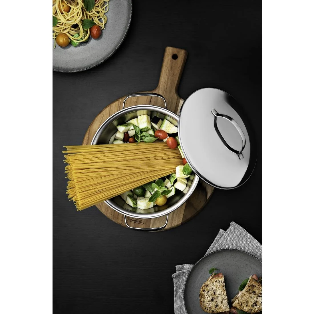 Tramontina Round Chopping Board 300x18mm - Image 2