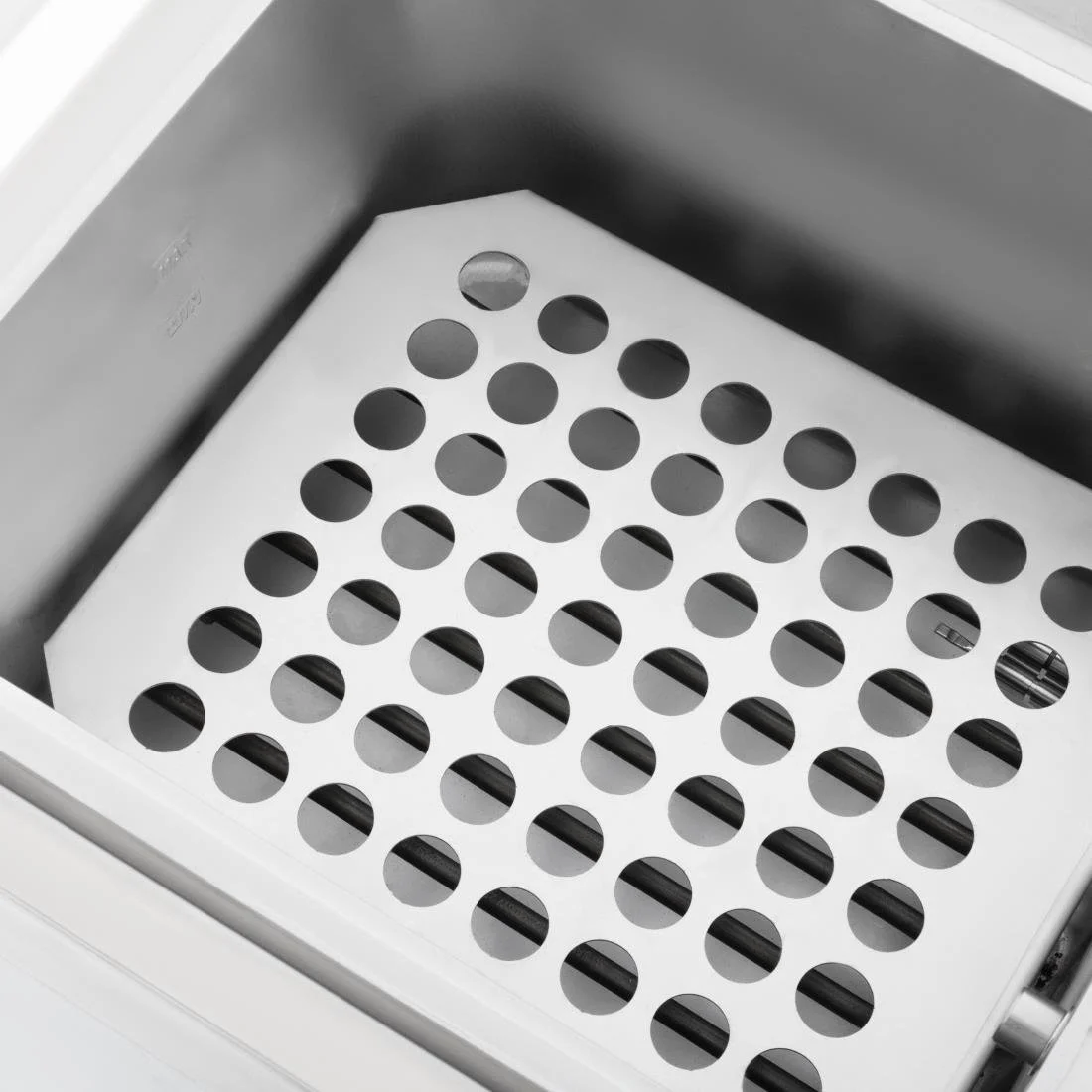 Buffalo 600 Series Freestanding Electric Pasta Cooker - Image 9