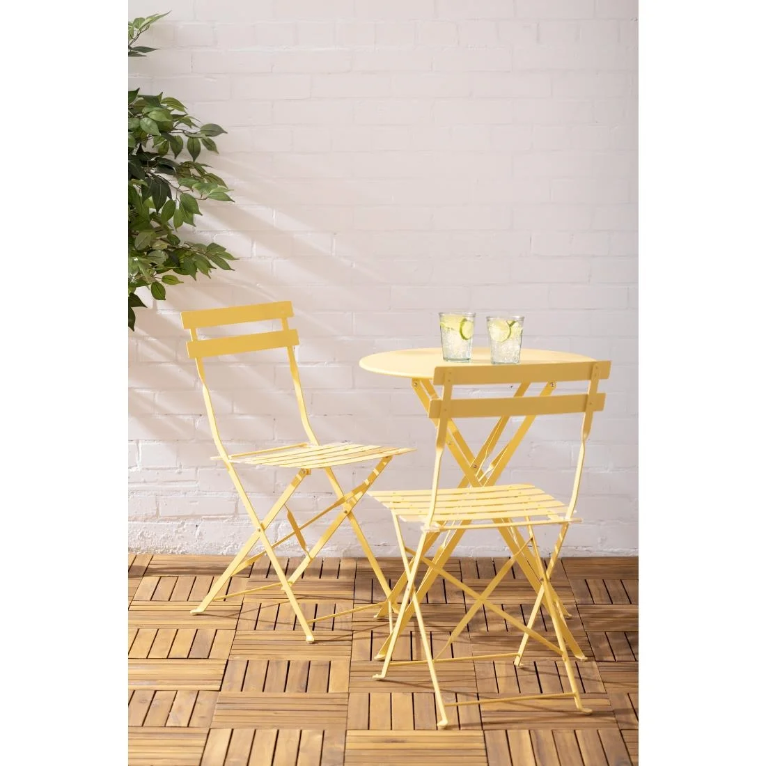 Bolero Perth Mellow Yellow Pavement Style Steel Folding Chairs (2 Pack) - Image 10