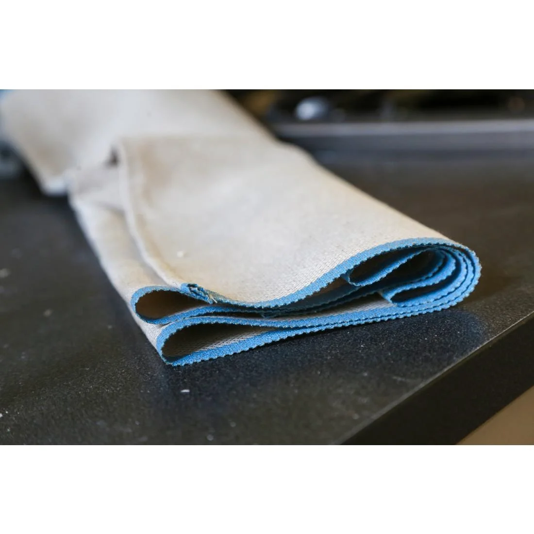 Scaritech Heavy Duty Rolling Cloth 2000x600mm - Image 2