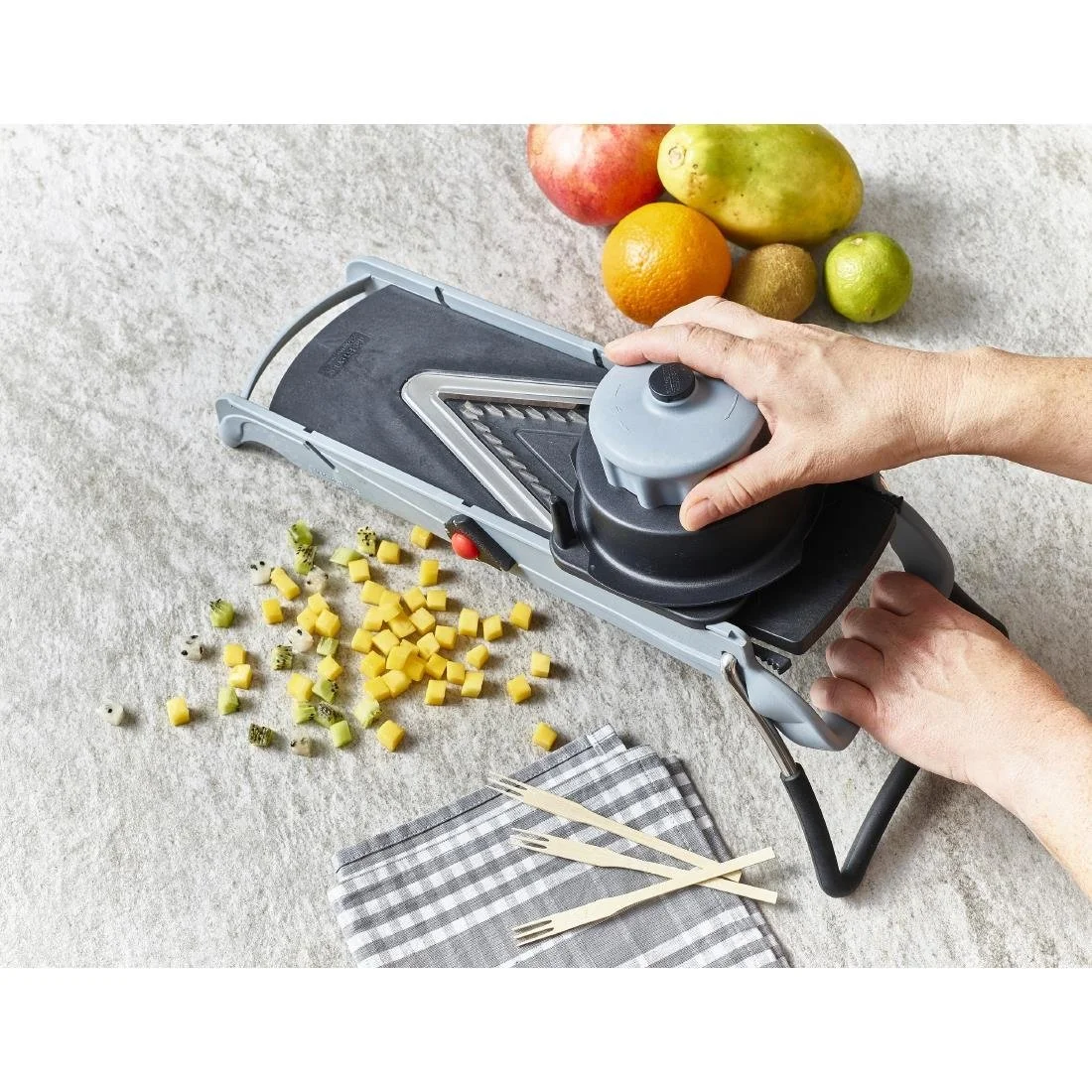 De Buyer Mandolin Viper Julienne 4-10mm - Image 3