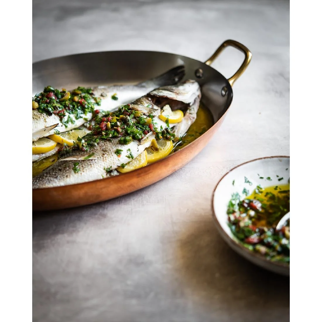 De Buyer Inocuivre Oval Dish with Brass Handles 32cm - Image 2