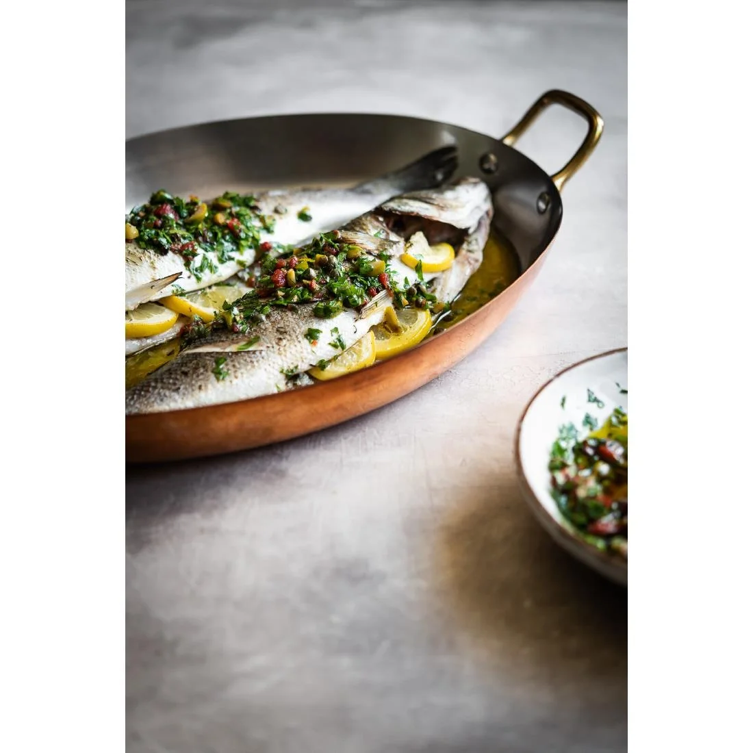 De Buyer Inocuivre Oval Dish with Brass Handles 32cm - Image 4