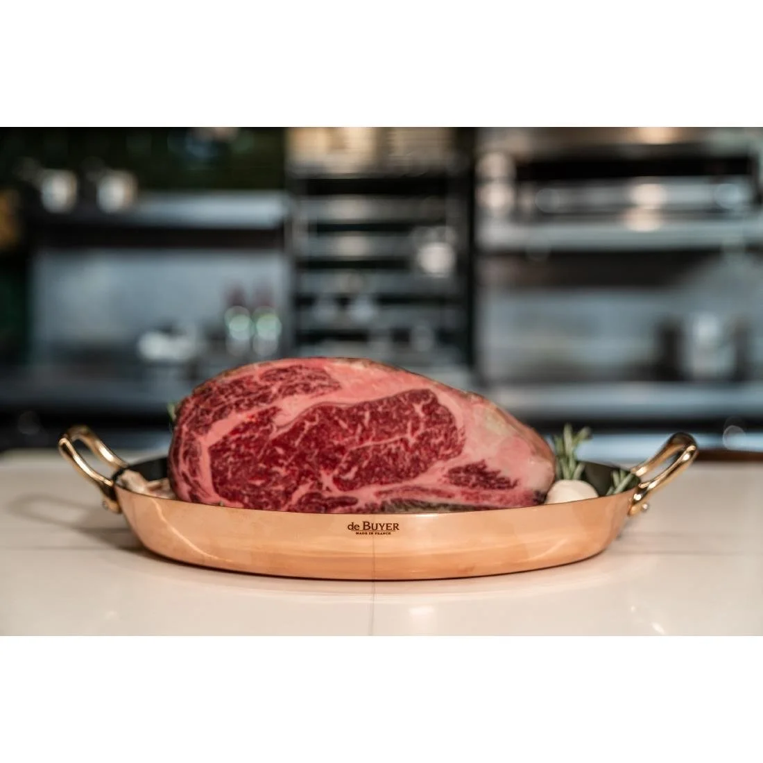 De Buyer Inocuivre Oval Dish with Brass Handles 32cm - Image 5