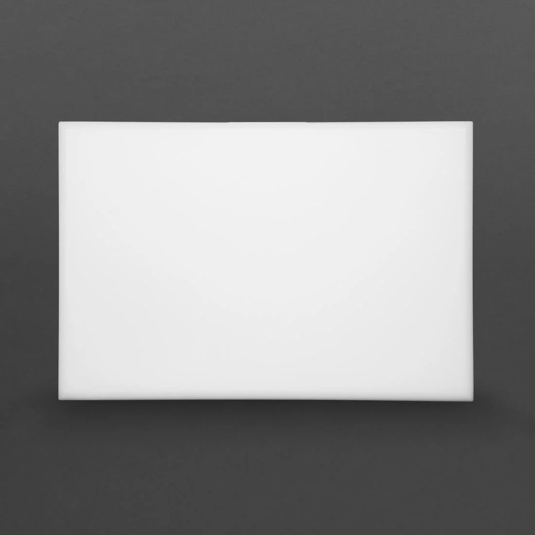 Hygiplas Extra Thick High Density White Chopping Board - Image 3