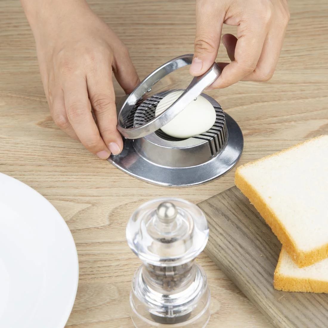 Vogue Duplex Egg Slicer - Image 5