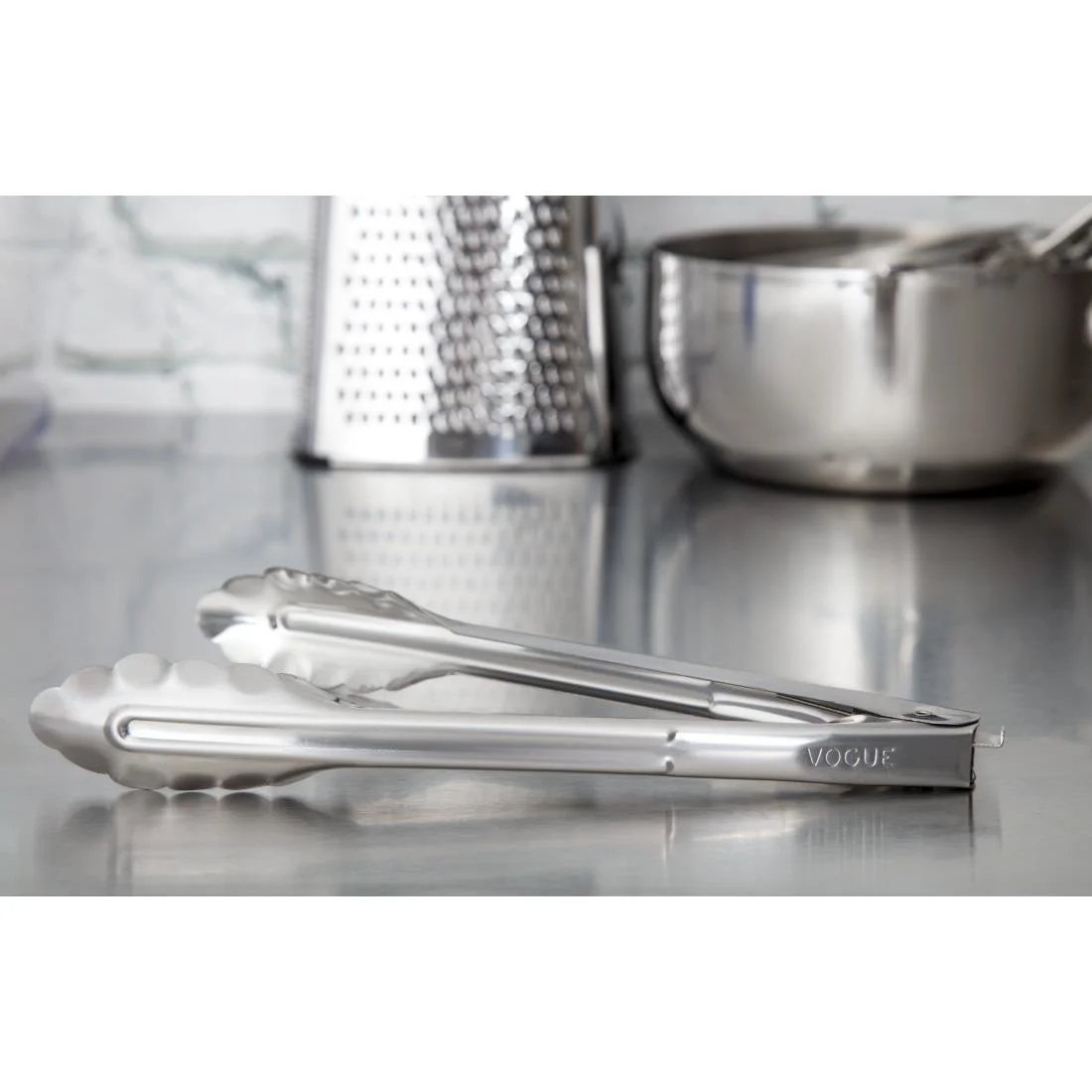 Vogue Catering Tongs 10" - Image 6
