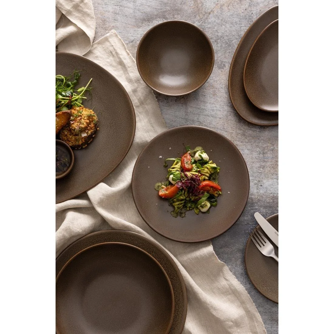 Olympia Ember Coupe Plates Mahogany 230mm (6 Pack) - Image 3