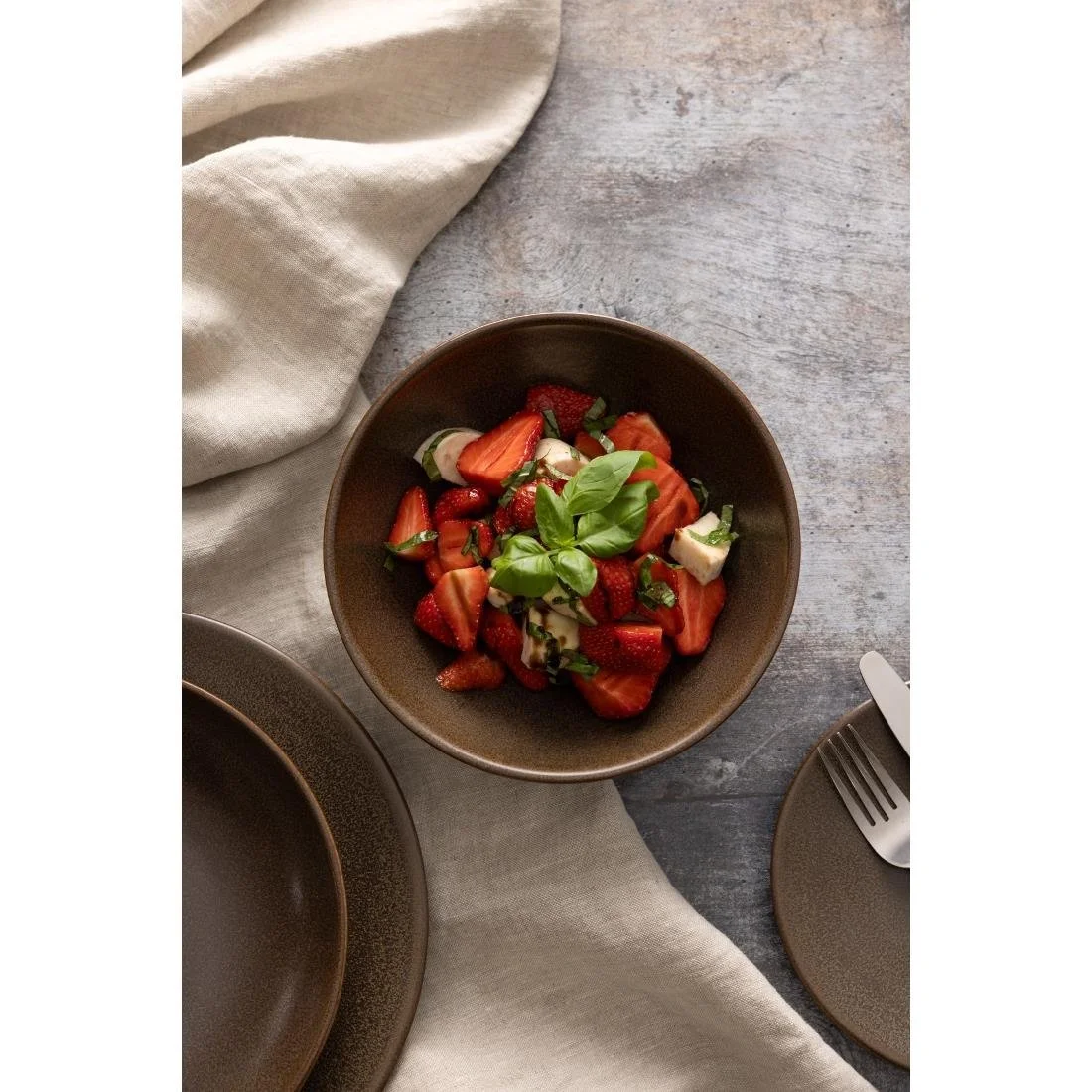 Olympia Ember Coupe Bowls Mahogany 152mm (6 Pack) - Image 3