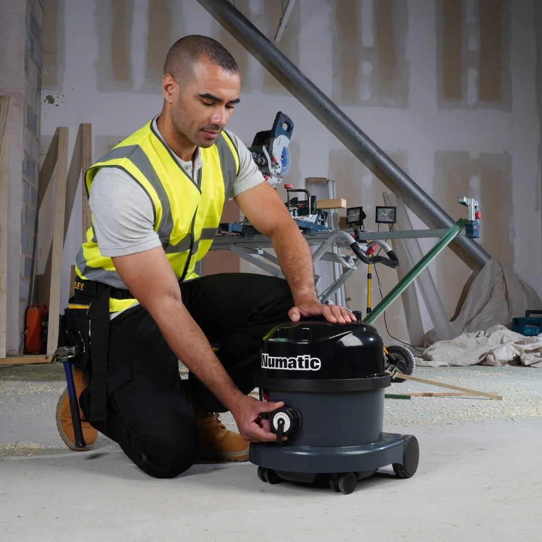 Numatic TradeLine Vacuum Cleaner TRM240 - Image 7