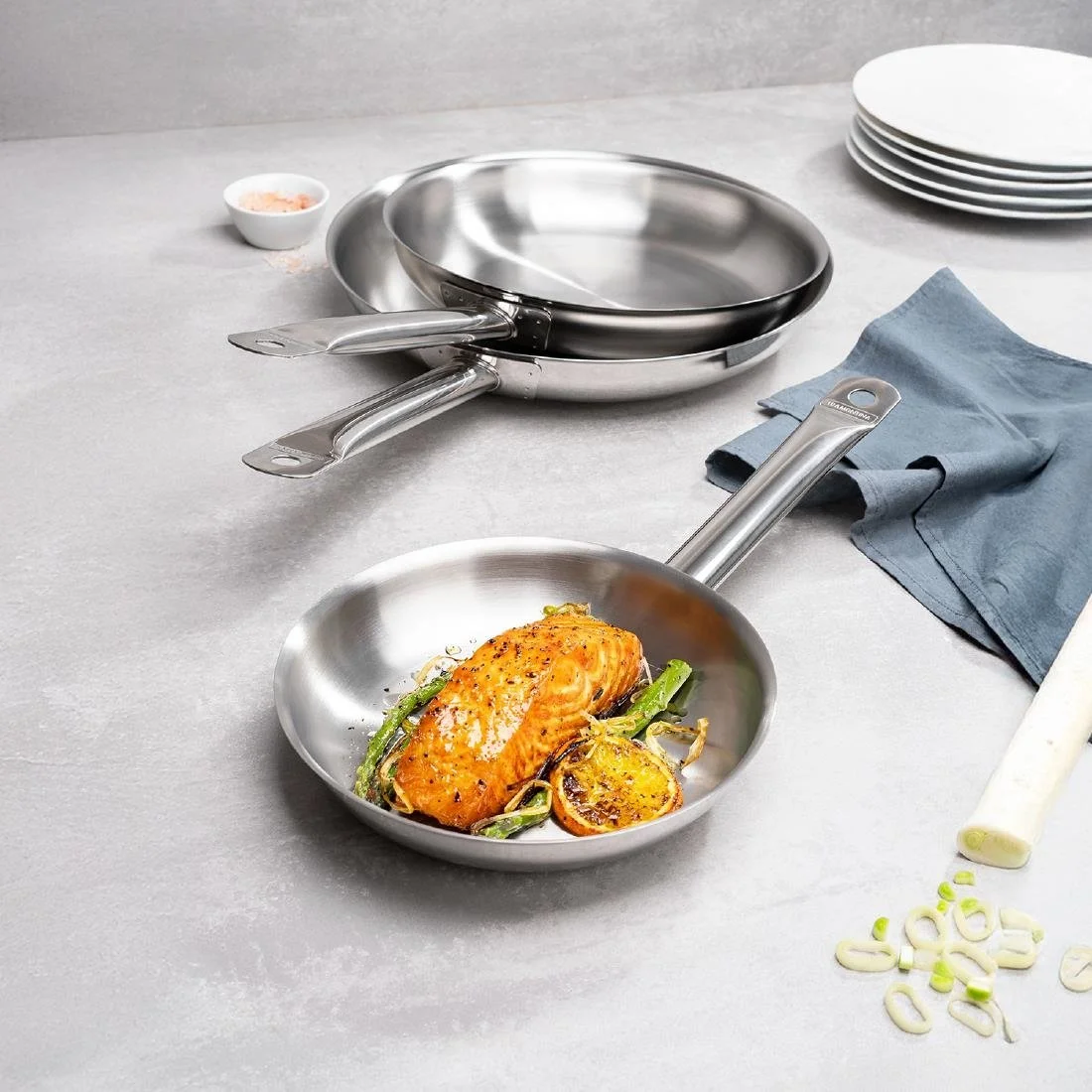 Tramontina Stainless Steel Triple Base Frying Pan 20cm - Image 5