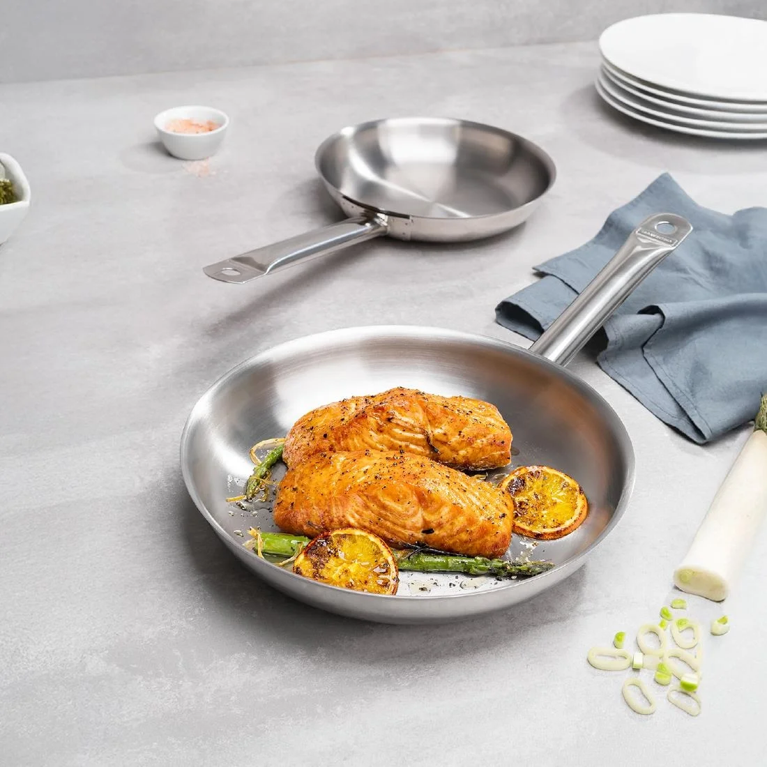 Tramontina Stainless Steel Triple Base Frying Pan 30cm - Image 7
