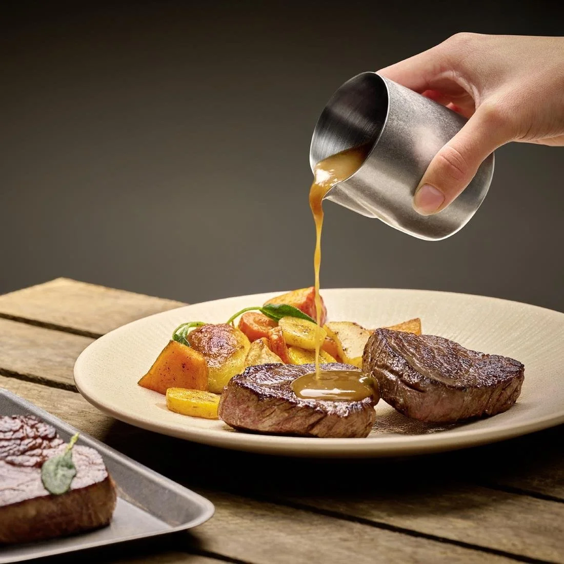 APS Flow Pourer Vintage Steel 150ml - Image 3