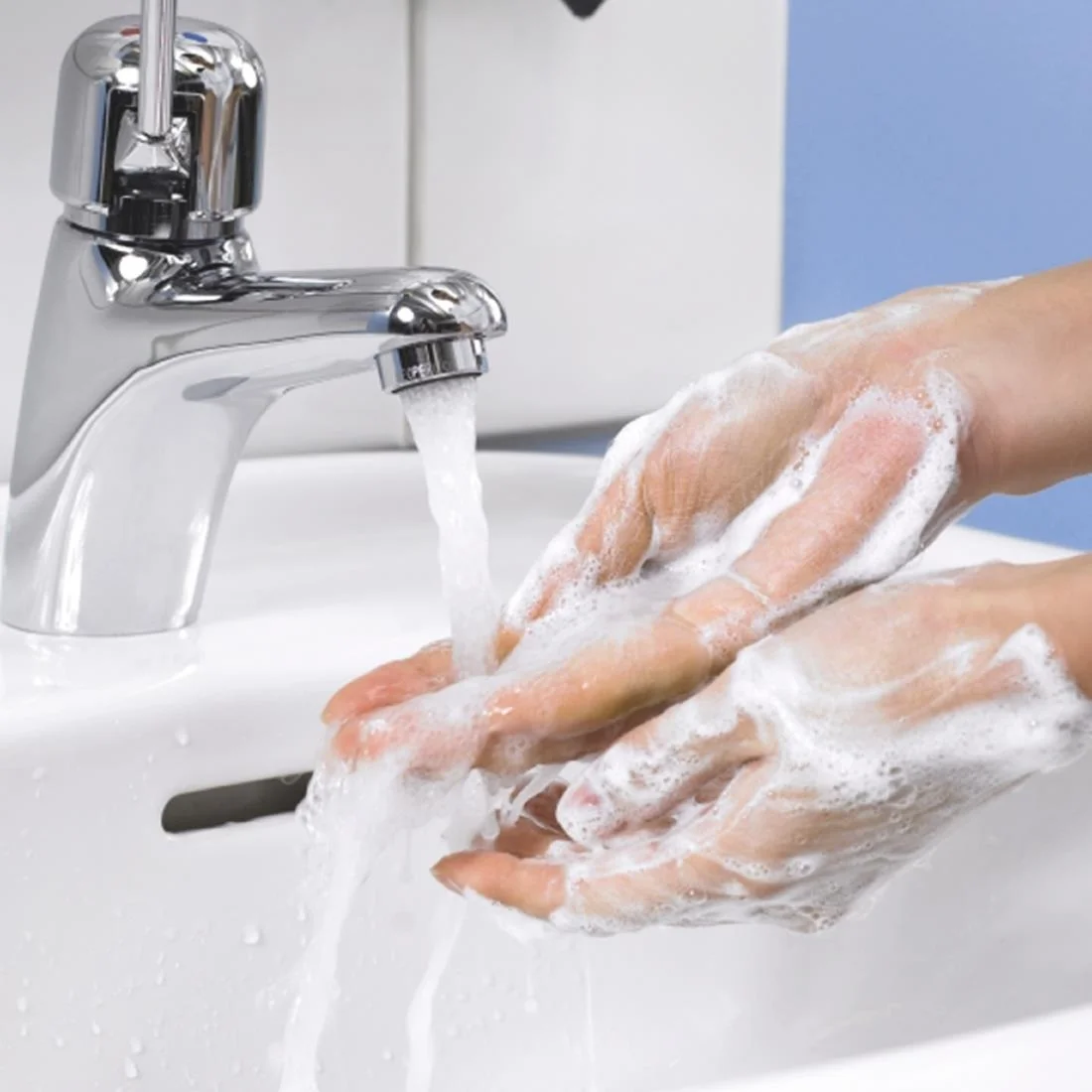 Tork Luxury Foam Soap (6 Pack) - Image 2