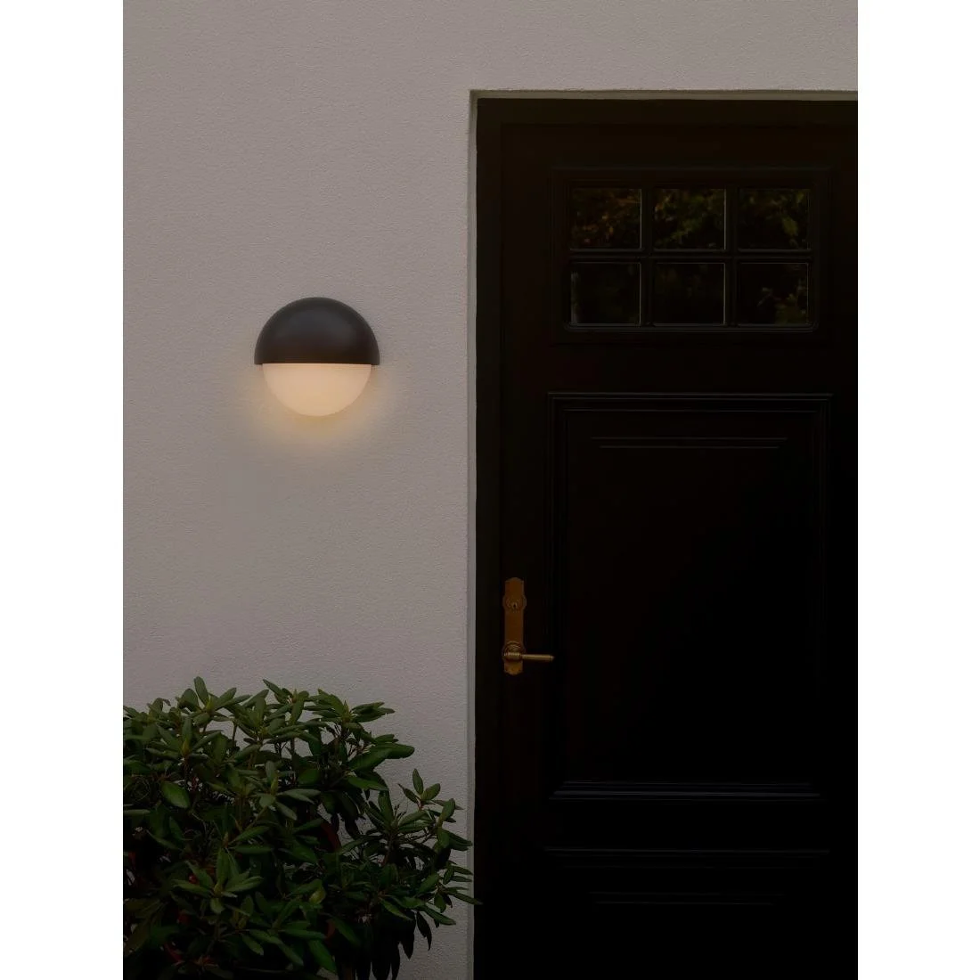 Nordlux Scorpius Maxi Round Outdoor Wall Light Black Plastic - Image 2