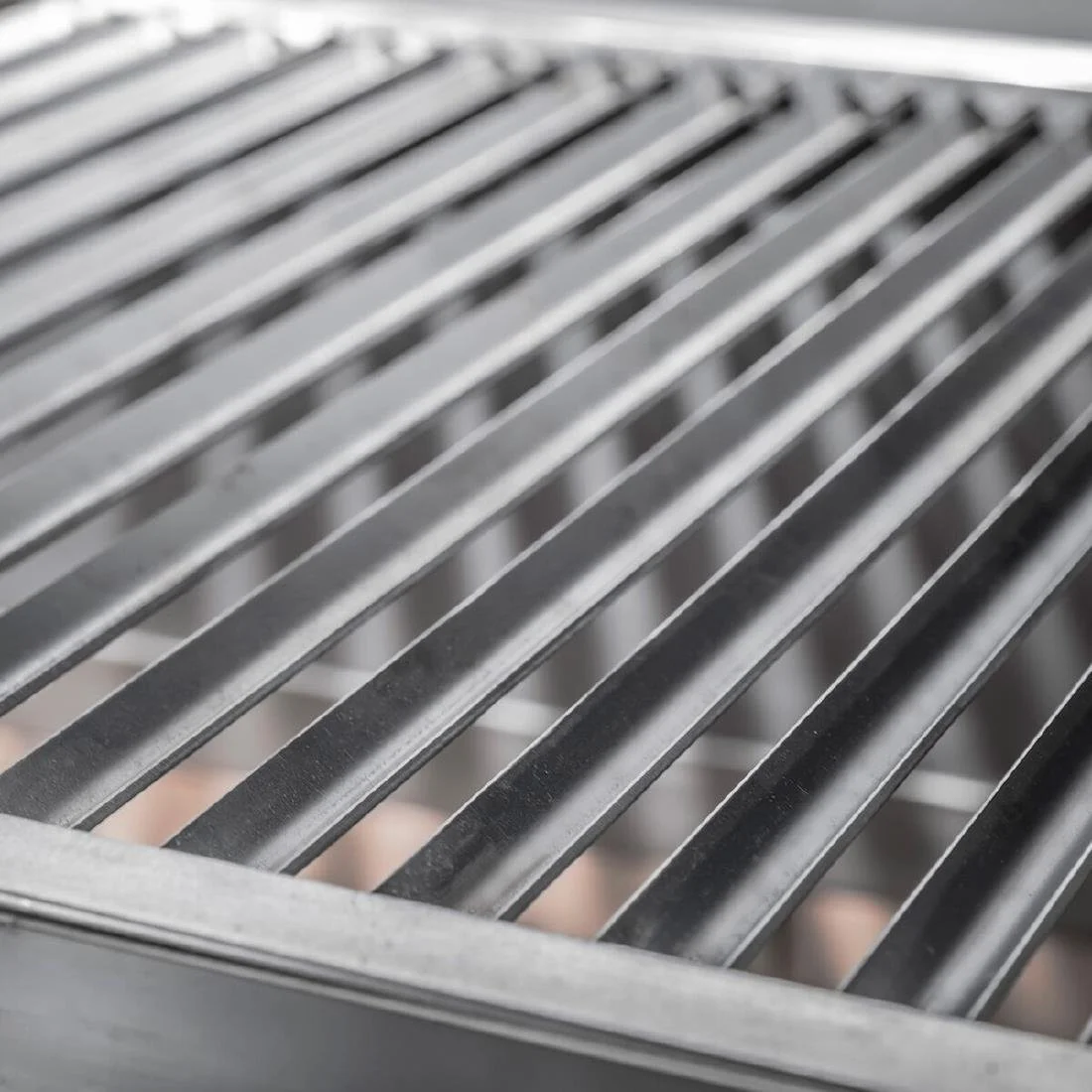 Pujadas Open Grill with V-Shaped Bars and Mobile Cabinet 8581011B - Image 2