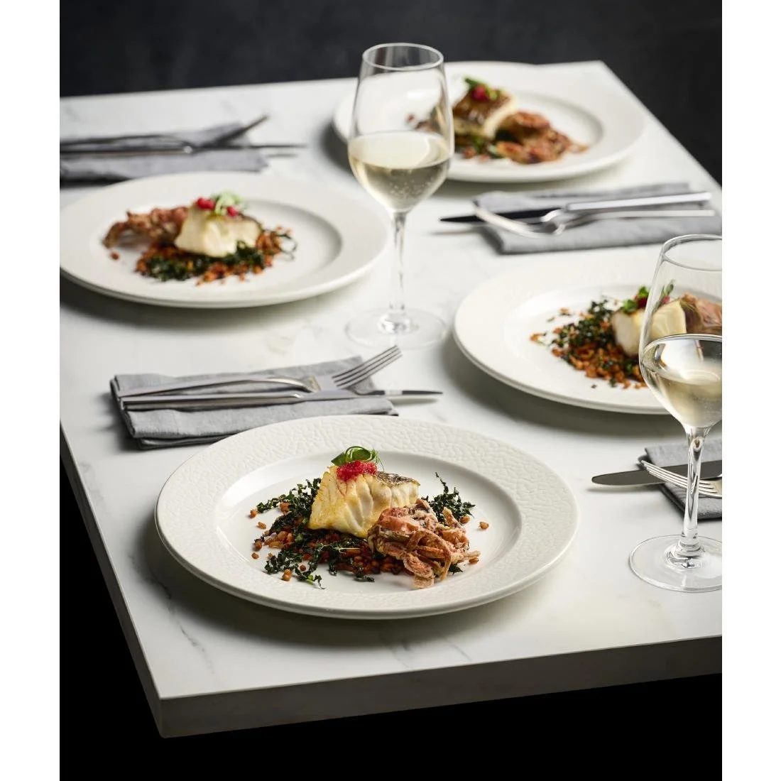 Churchill Viana Footed Plates 261mm White (12 Pack) - Image 7