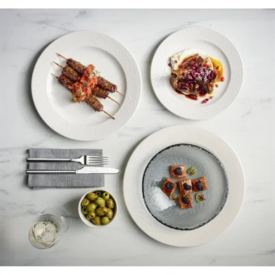 Churchill Viana Presentation Plates White 305mm (12 Pack) - Image 7