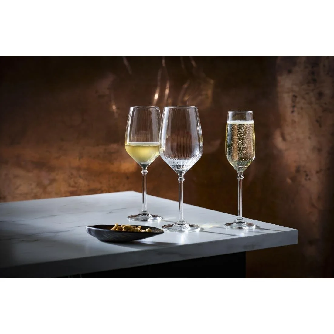 Bonheur White Wine 410ml ( 6 Pack) - Image 2