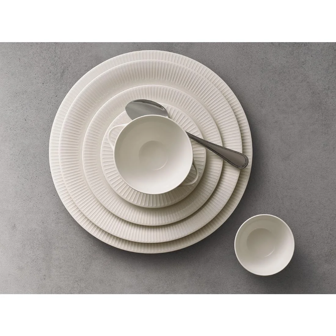 Schönwald Vibes Rimmed Plates 310mm (6 Pack) - Image 9