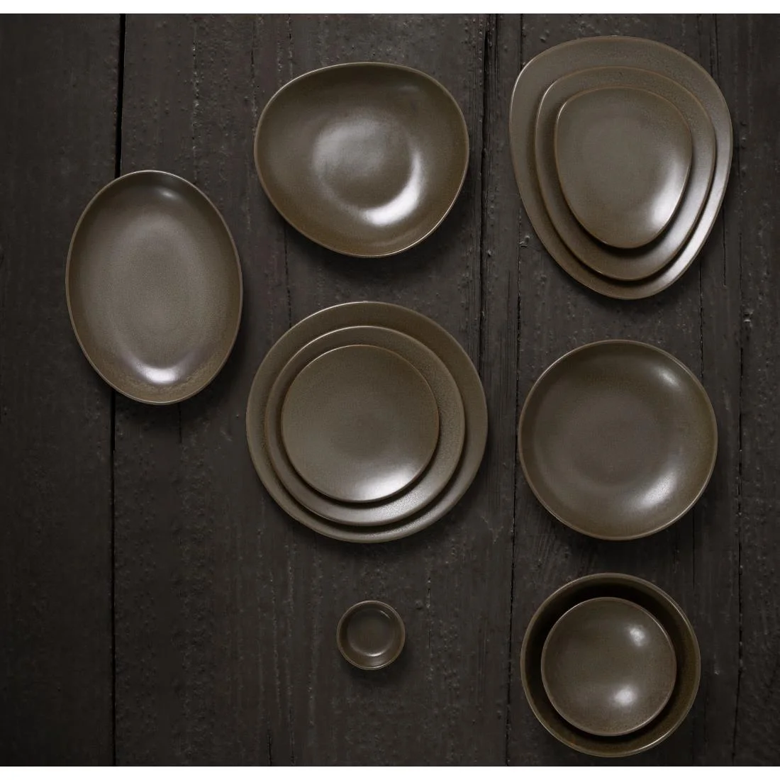 Olympia Ember Oval Bowls Mahogany 265x200mm (4 Pack) - Image 5