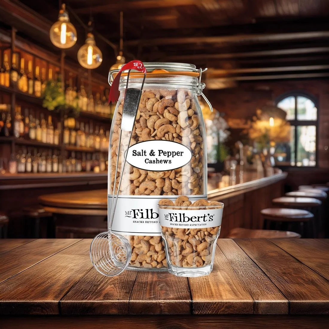 Mr Filberts Loose Serve Catering Bag Salt & Pepper Cashews 1.5kg - Image 3