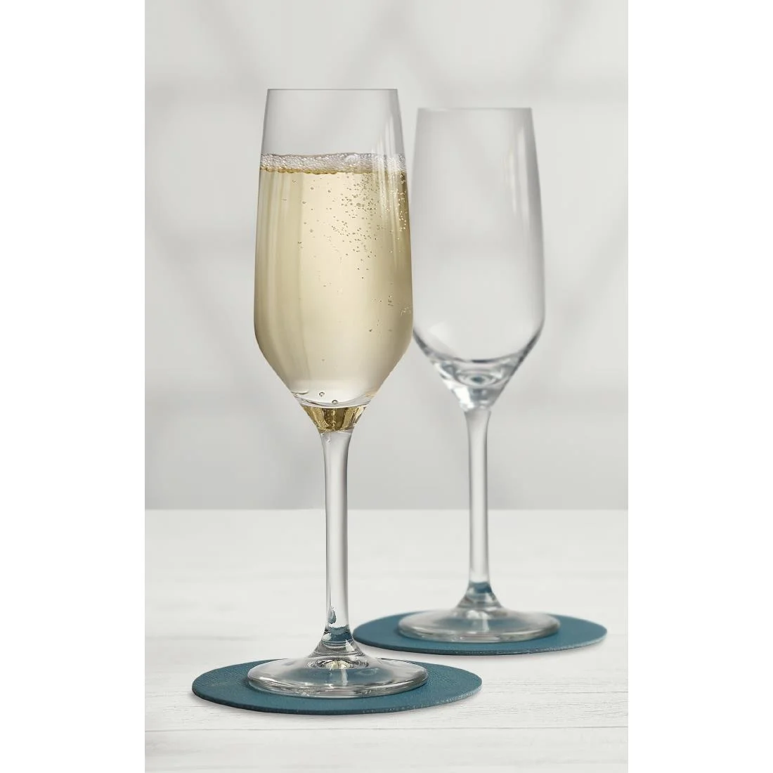 Royal Leerdam Regis Flutes 185ml (6 Pack) - Image 5