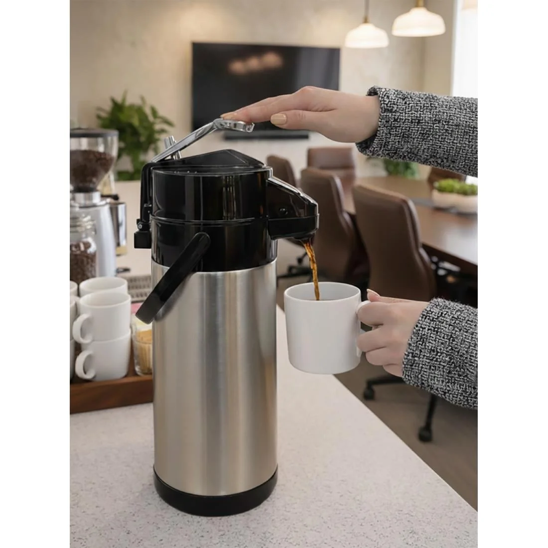 Elia Shatterproof Airpot Lever-Type Dispenser 2.5Ltr - Image 4