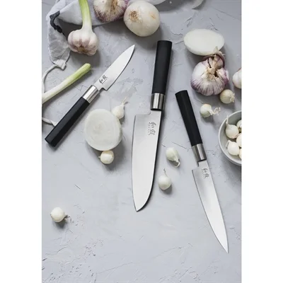Kai Wasabi Black Santoku 16.5cm - Image 2